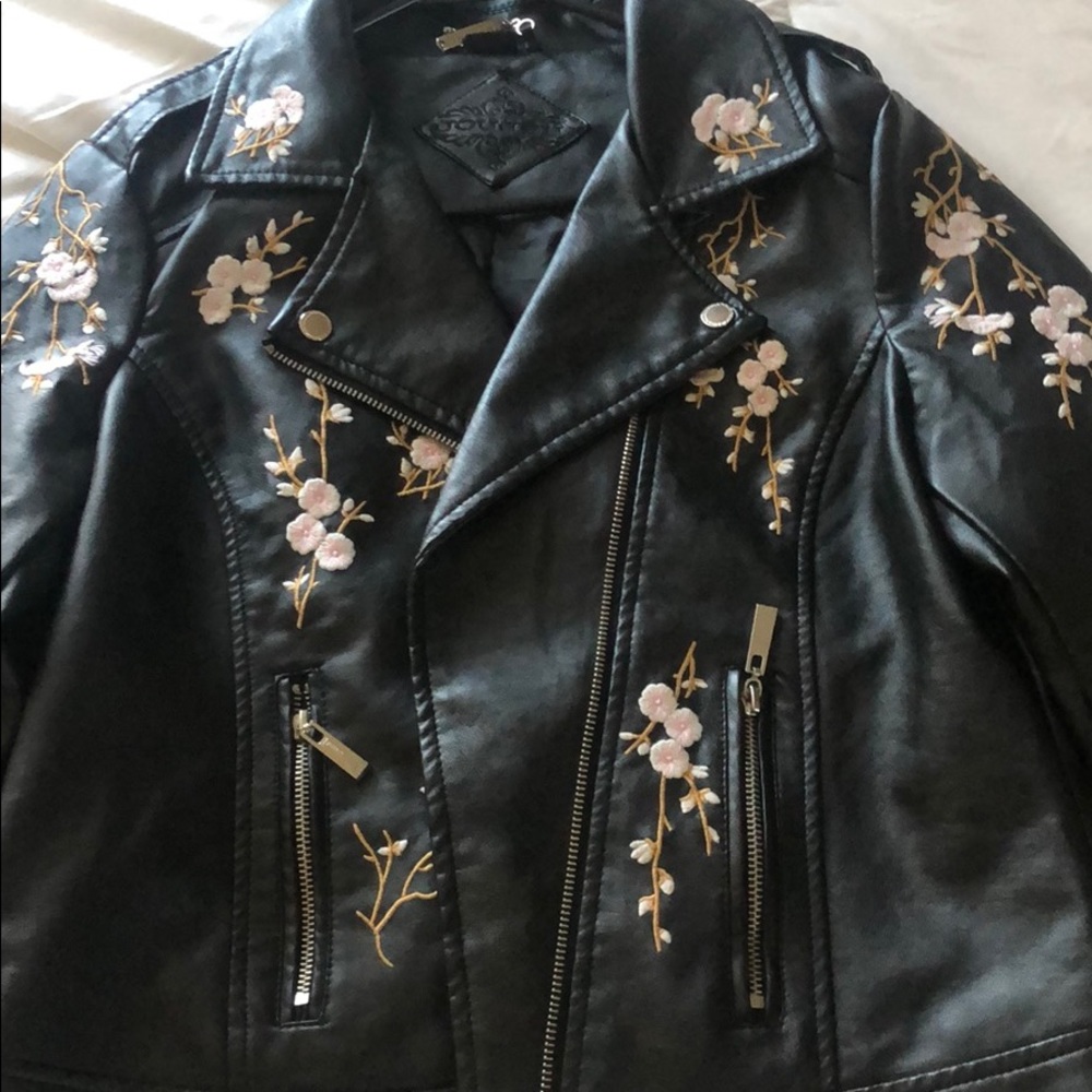 Jacket - Picture 2 of 2